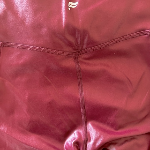 NWT Chloe edition Fabletics leggings - Picture 3 of 4